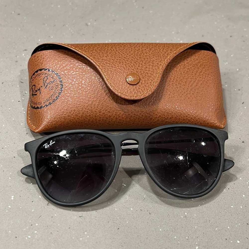 Rayban black rb4171